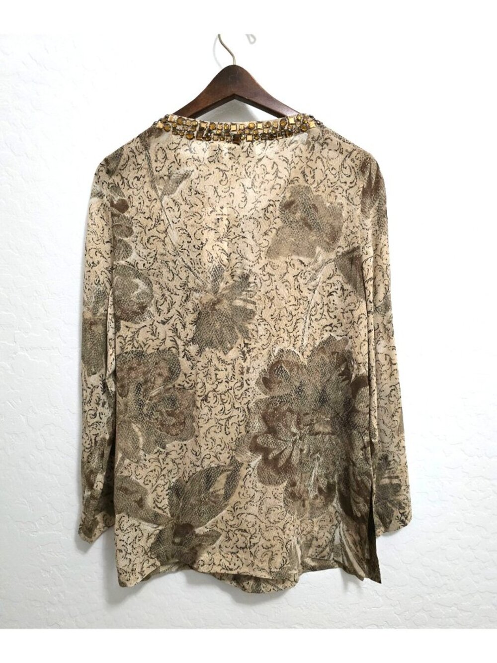 Chicos Size 0 Gold Glam Tunic Beaded Neckline Floral Long Sleeve 100% Silk - Picture 11 of 12